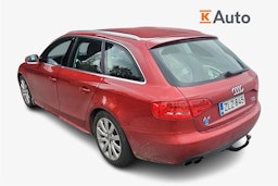 punainen Audi A4 2011 kuva 2.