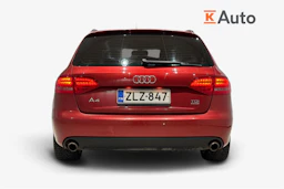 punainen Audi A4 2011 kuva 4.