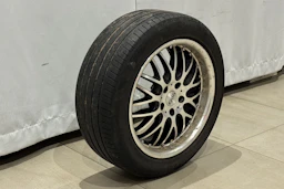punainen Audi A4 2011 kuva 15.