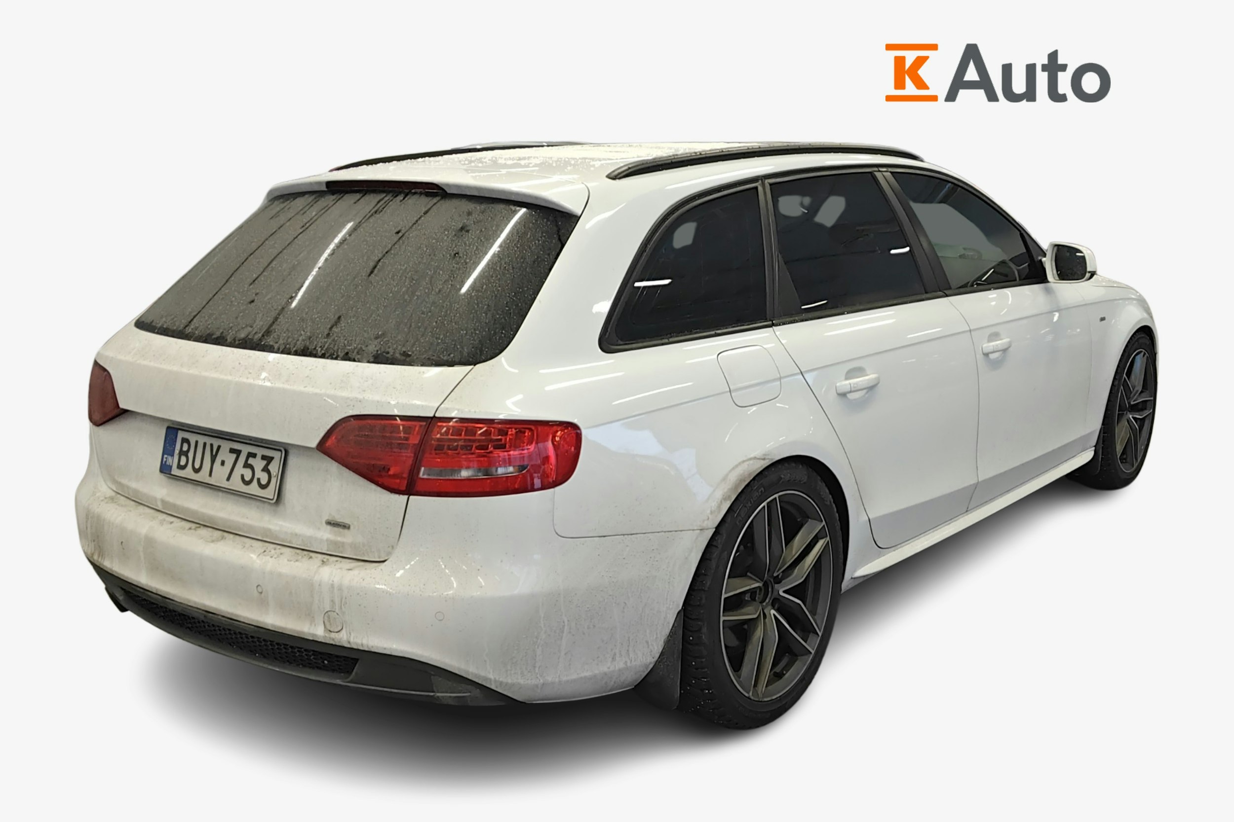 Valkoinen Audi A4 2012 kuva 2.