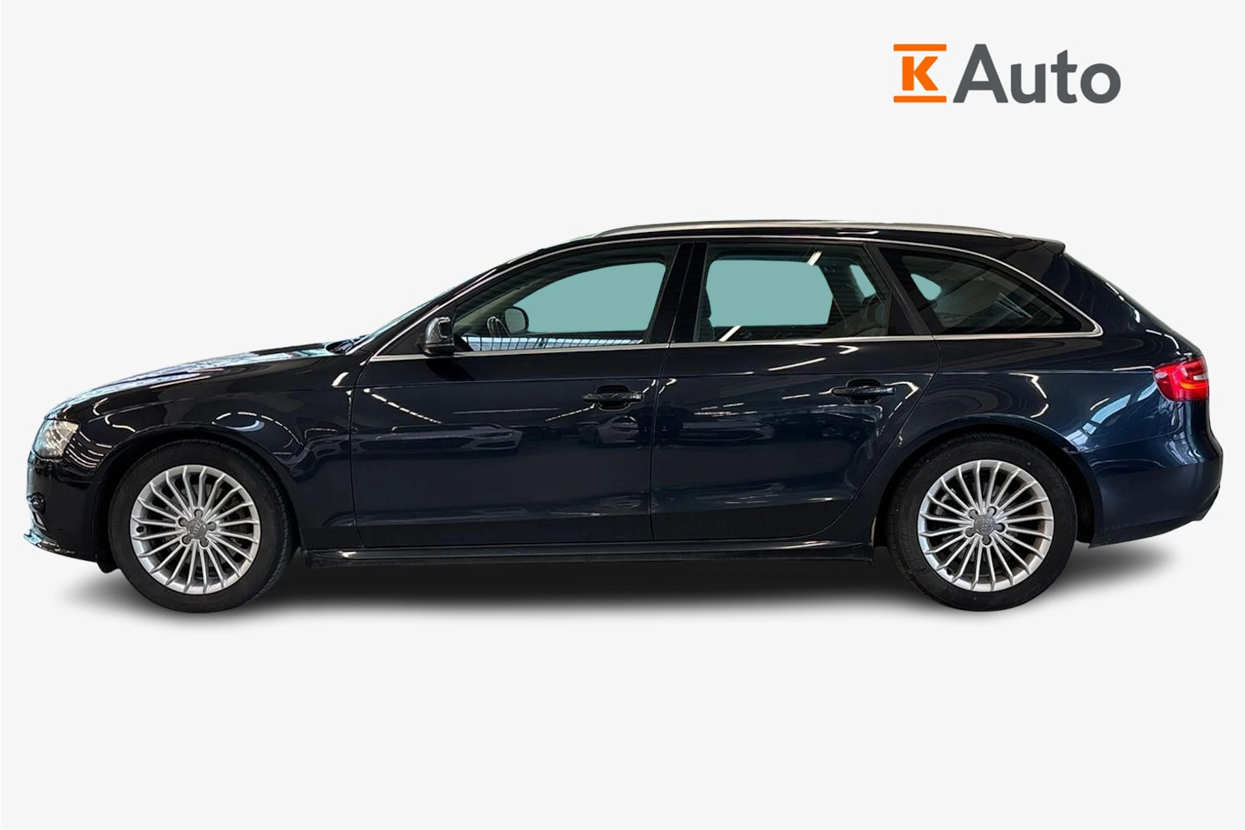 Sininen Audi A4 2012 kuva 5.