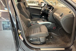 Sininen Audi A4 2012 kuva 19.