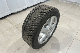 valkoinen Audi A4 2013 kuva 14.