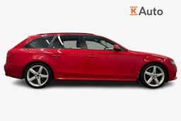 punainen Audi A4 2012 kuva 2.