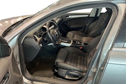Harmaa Audi A4 2012 kuva 3.