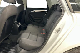 valkoinen Audi A4 2012 kuva 11.