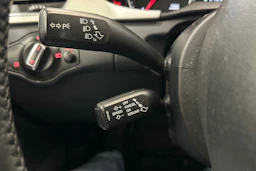 valkoinen Audi A4 2012 kuva 19.