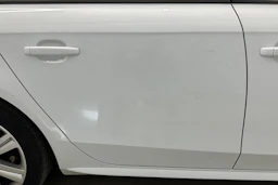 valkoinen Audi A4 2012 kuva 37.