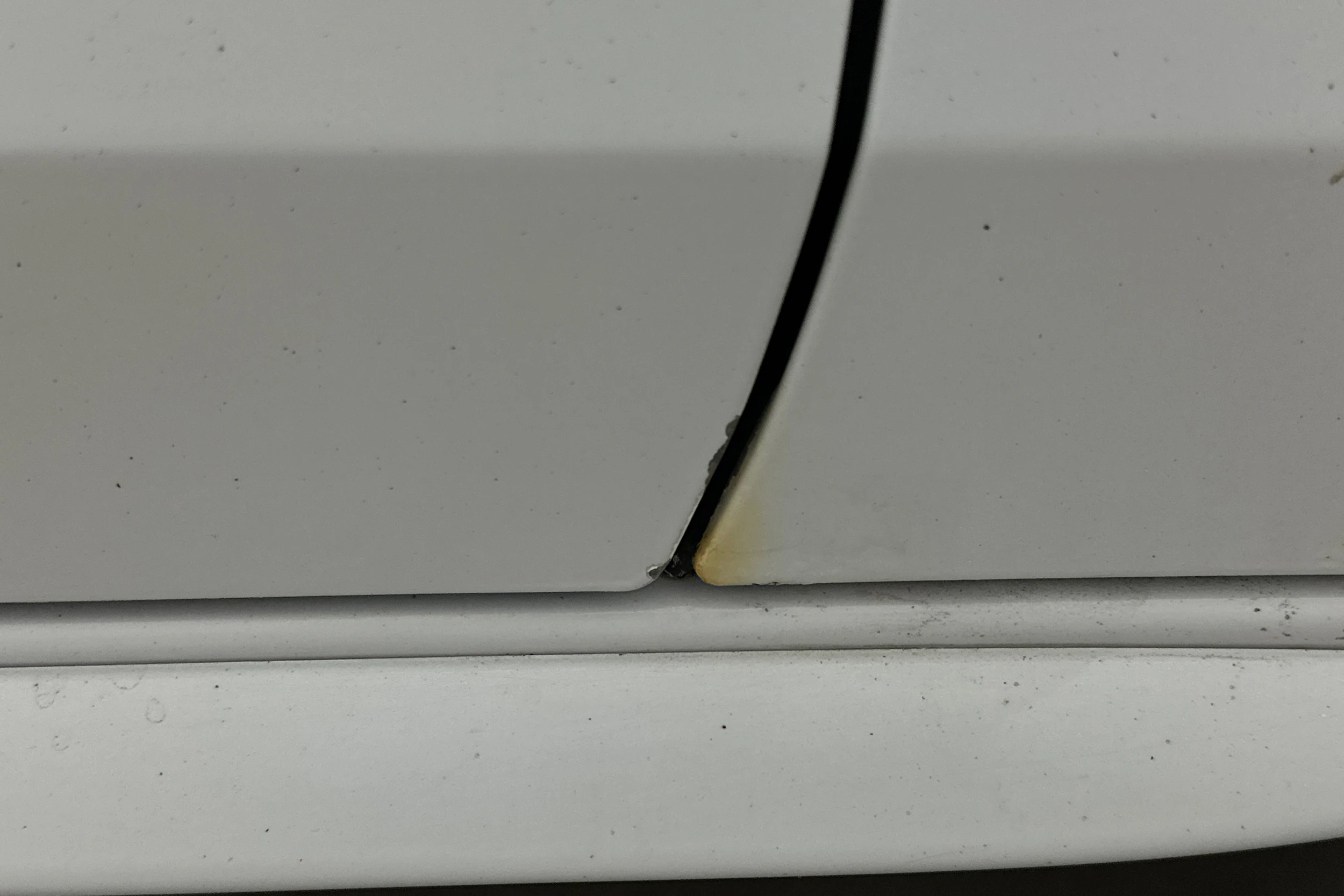 valkoinen Audi A4 2012 kuva 39.