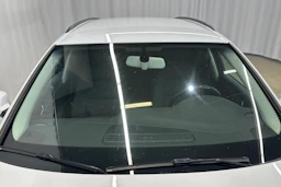 valkoinen Audi A4 2012 kuva 40.