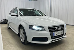 valkoinen Audi A4 2012 kuva 43.