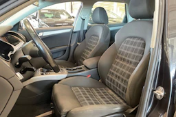 harmaa Audi A4 2012 kuva 11.