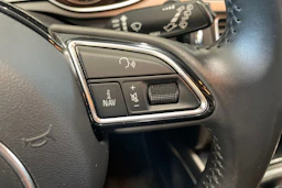 harmaa Audi A4 2012 kuva 14.
