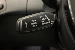 harmaa Audi A4 2012 kuva 16.