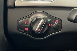 harmaa Audi A4 2012 kuva 17.