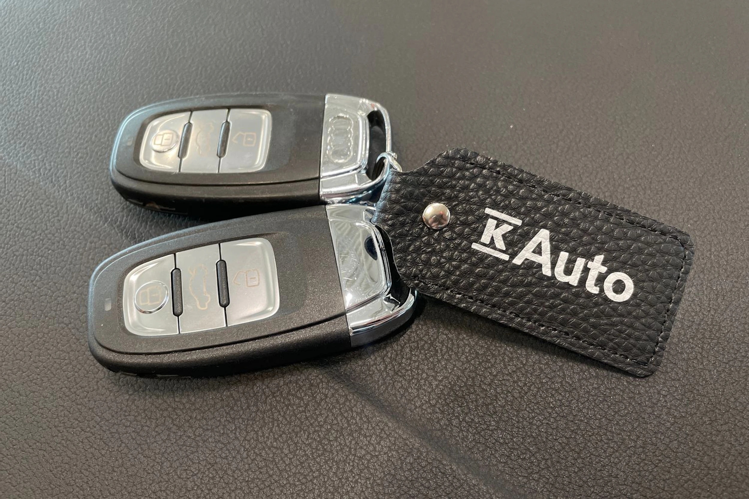 harmaa Audi A4 2012 kuva 28.