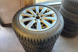 Valkoinen Audi A4 2012 kuva 10.