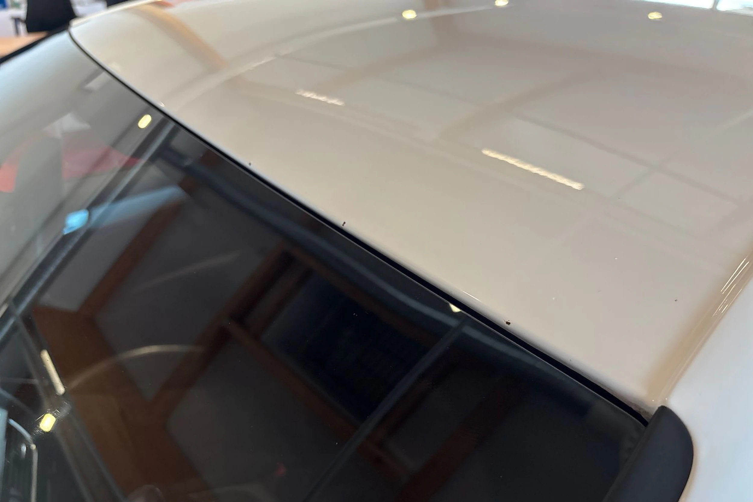 Valkoinen Audi A4 2012 kuva 21.