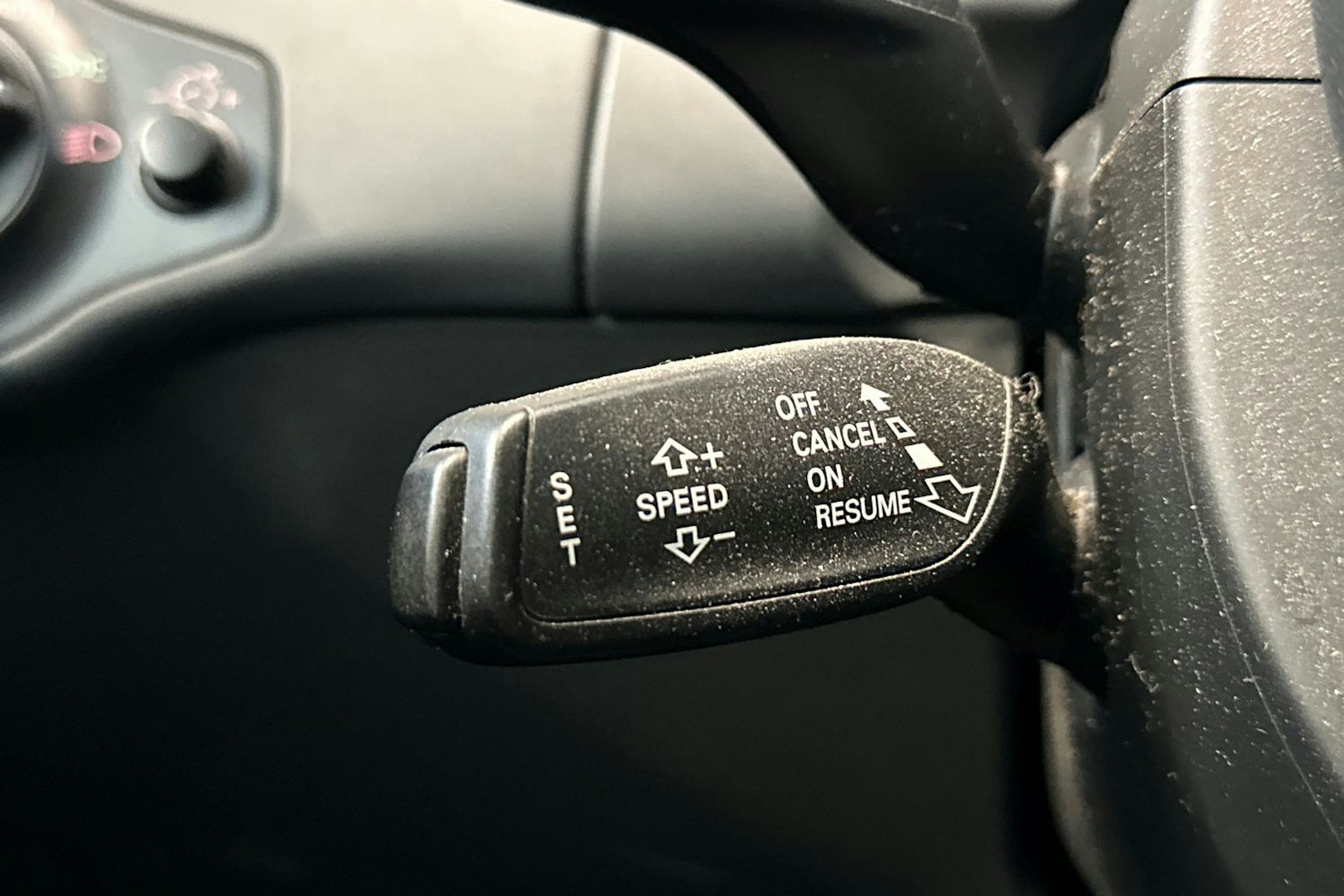 harmaa Audi A4 2012 kuva 16.