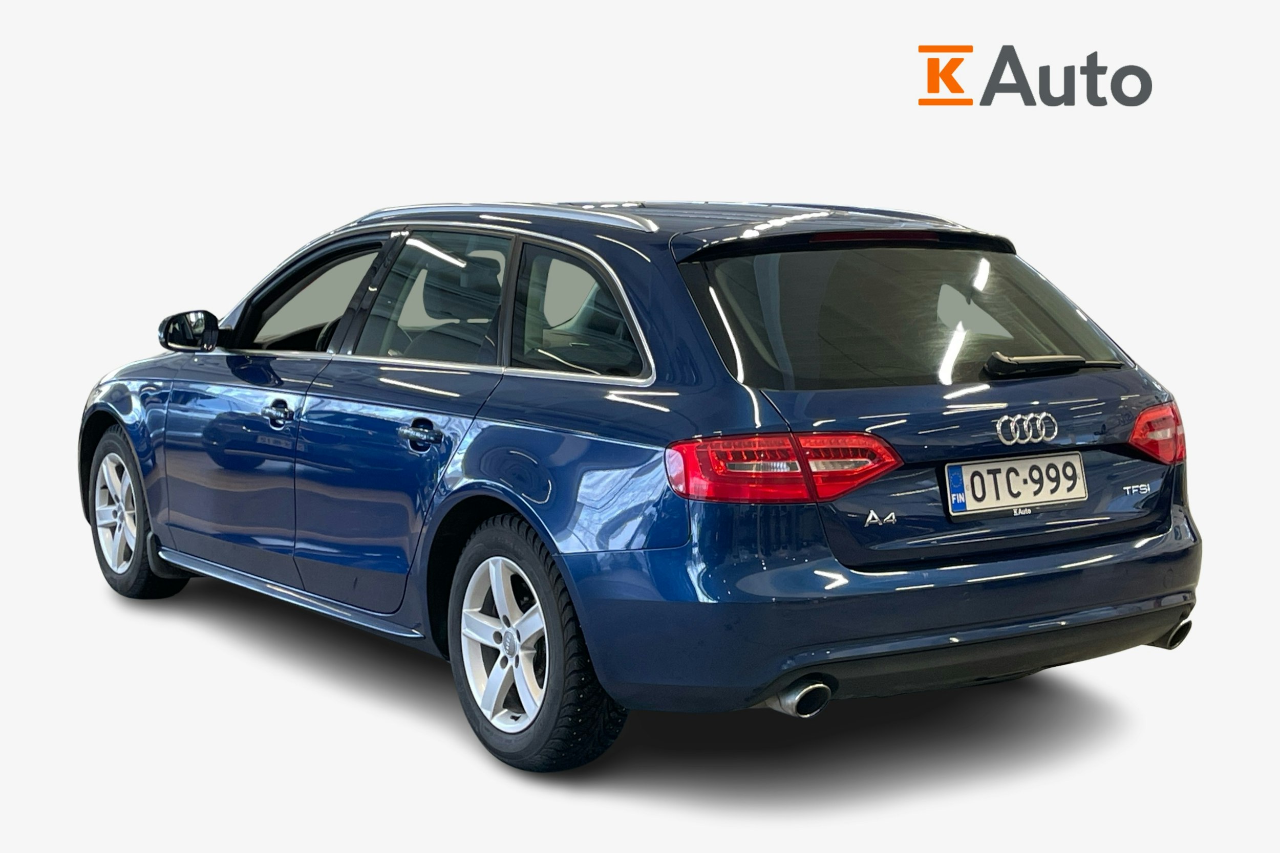 Sininen Audi A4 2012 kuva 2.