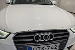 valkoinen Audi A4 2012 kuva 18.