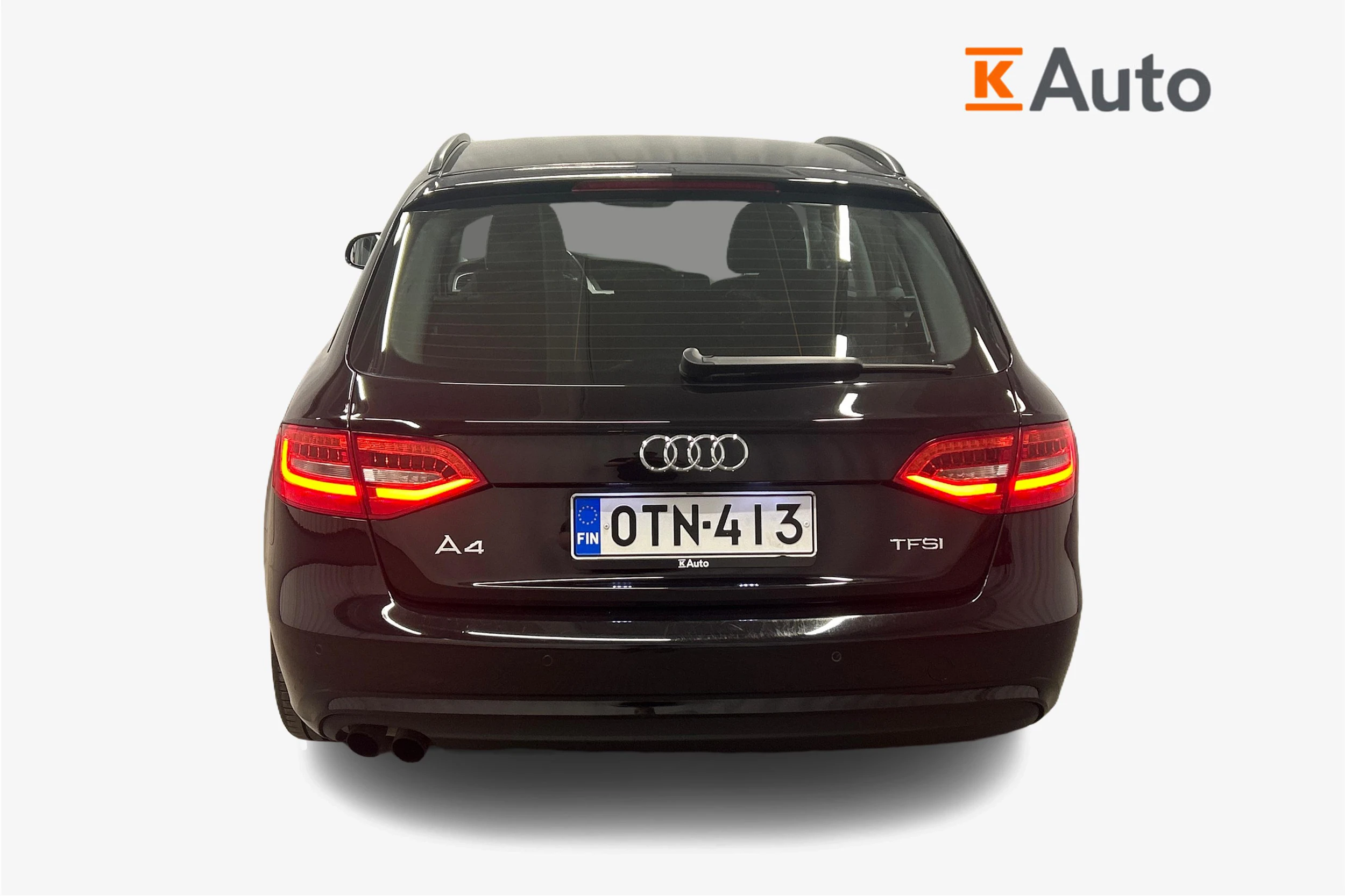Musta Audi A4 2012 kuva 4.