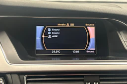 Musta Audi A4 2012 kuva 22.