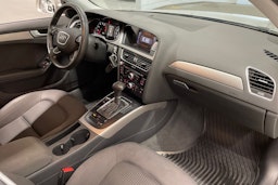 hopea Audi A4 2012 kuva 28.
