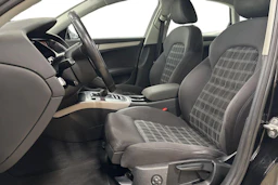 Musta Audi A4 2012 kuva 9.