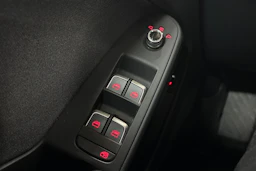 Musta Audi A4 2012 kuva 26.