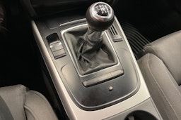 Valkoinen Audi A4 2012 kuva 22.