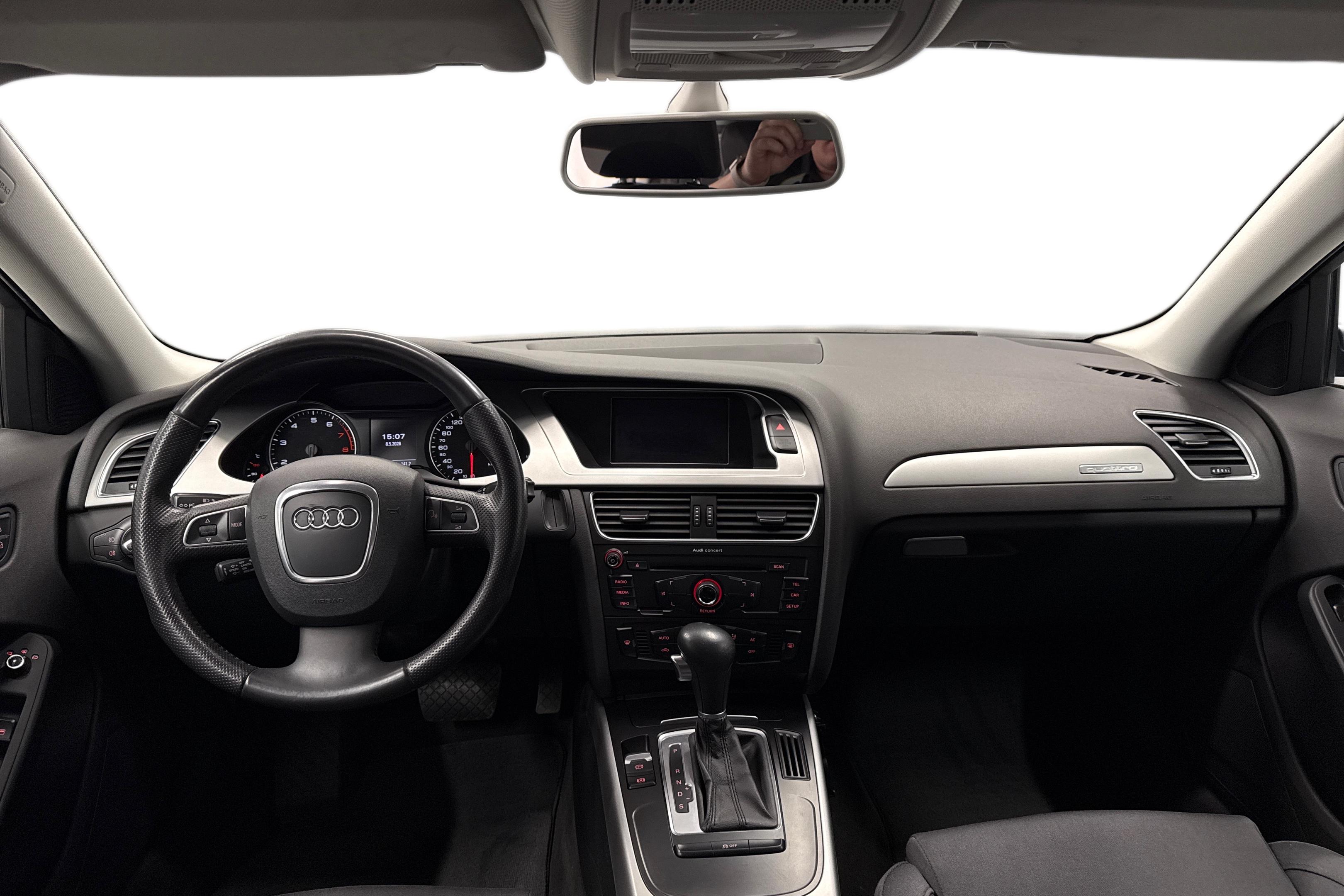Audi A4 2012, kuva 7/15