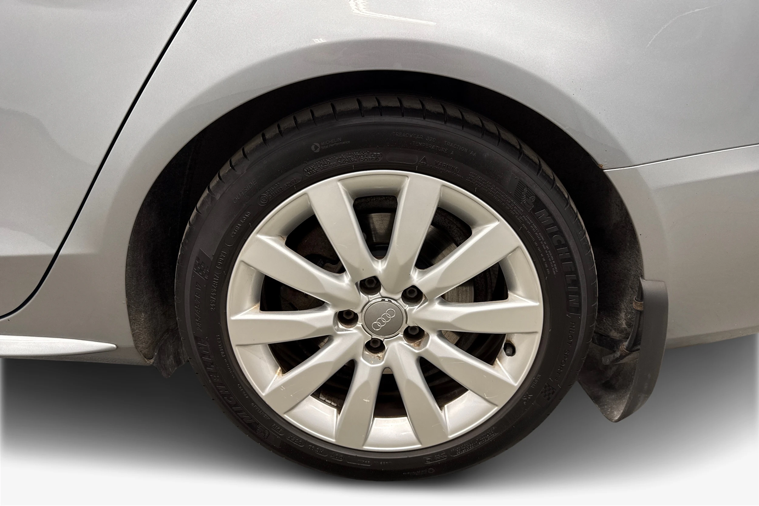 harmaa Audi A4 2012 kuva 12.