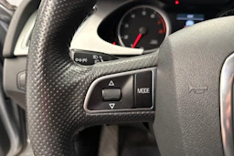 harmaa Audi A4 2012 kuva 19.