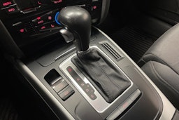 Harmaa Audi A4 2012 kuva 21.