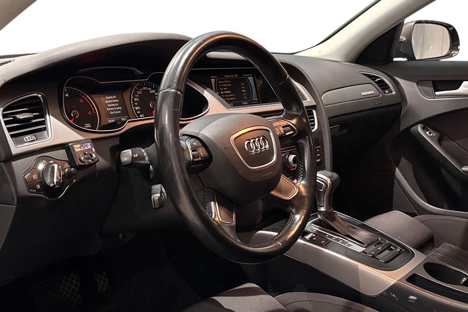 Audi A4 2013, bild 6/23