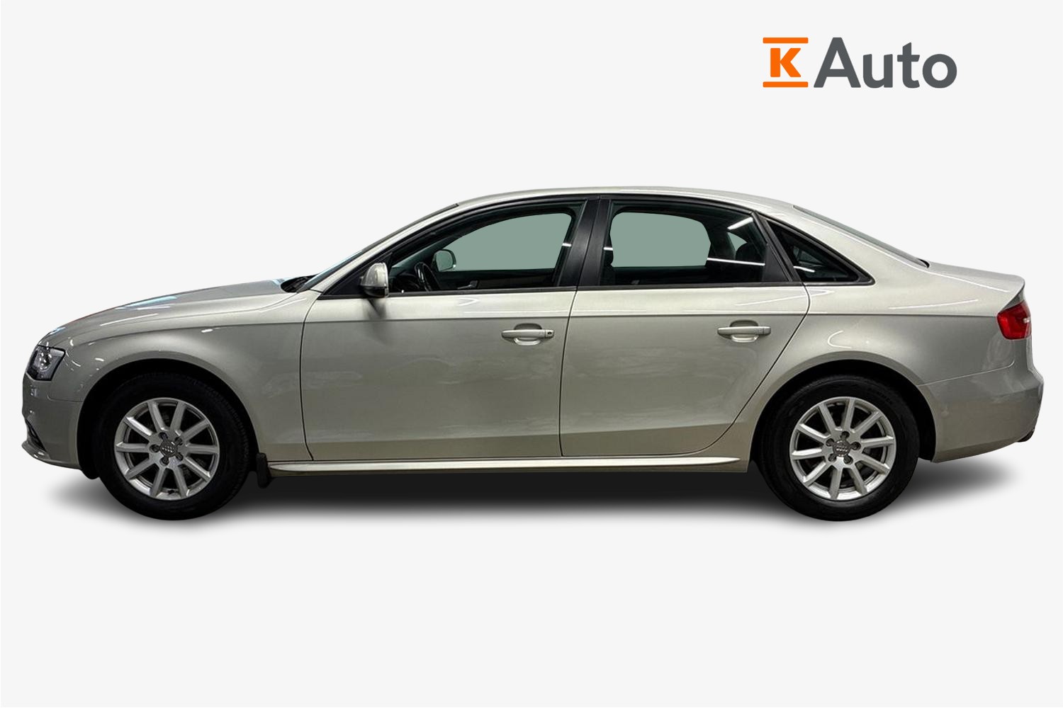 Audi A4 2013, kuva 5/25