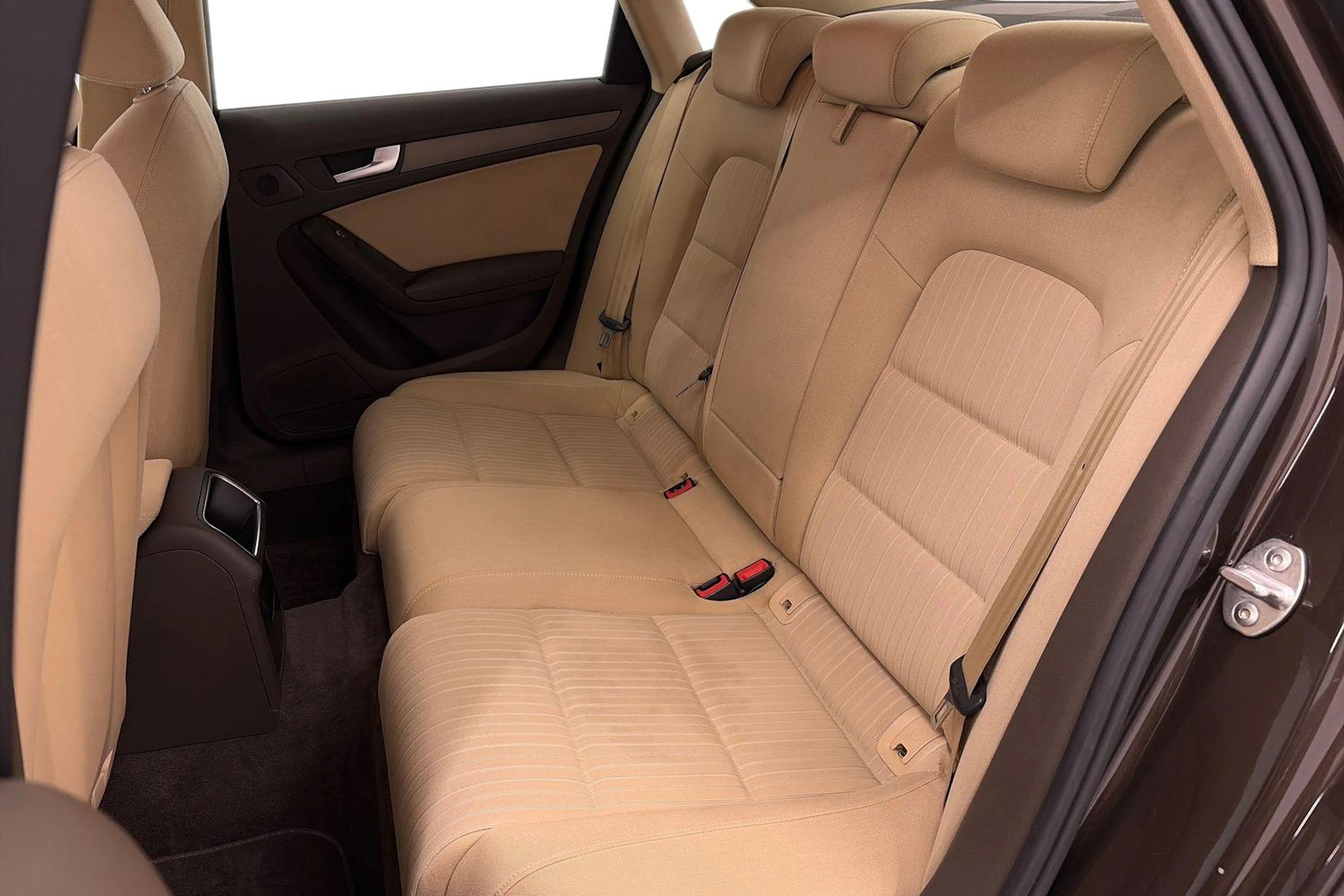 ruskea (beige) Audi A4 2013 kuva 8.