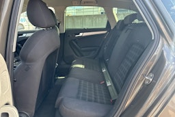 harmaa Audi A4 2013 kuva 8.