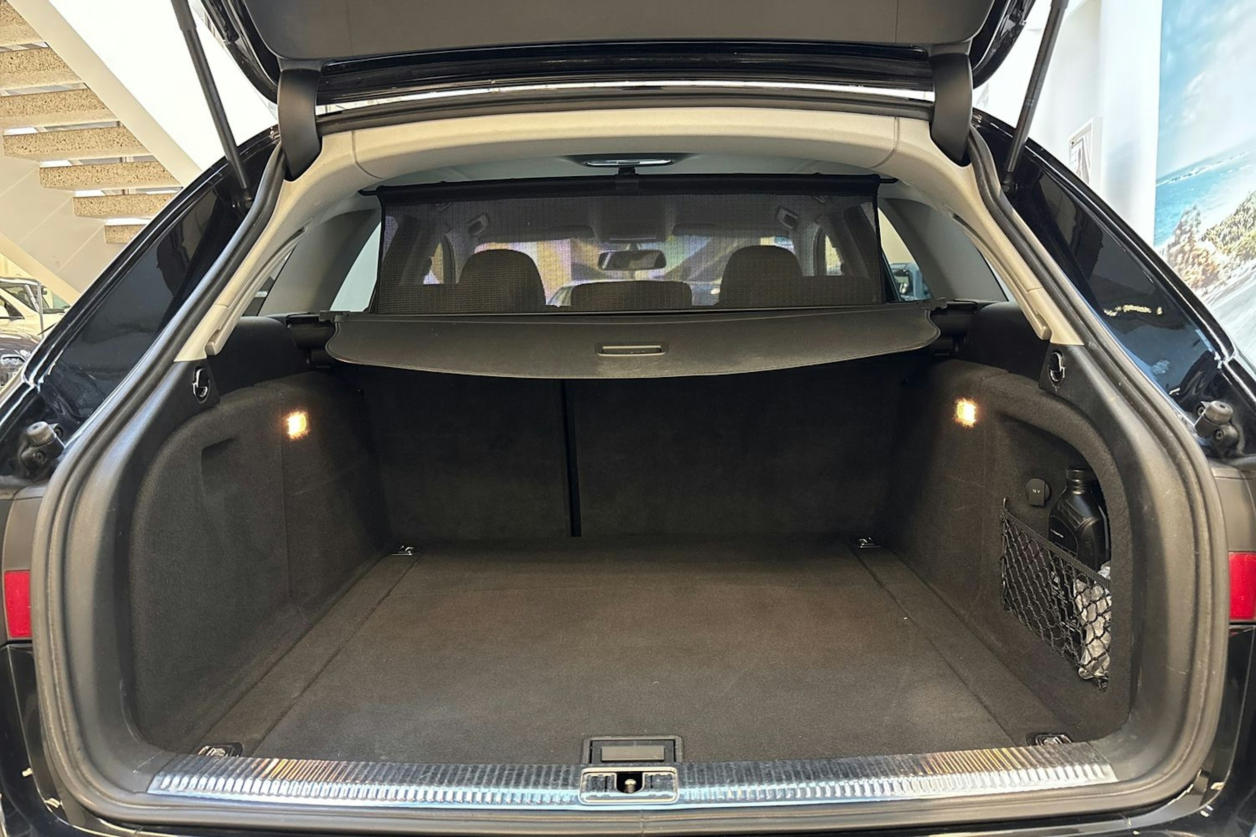 musta Audi A4 2013 kuva 14.