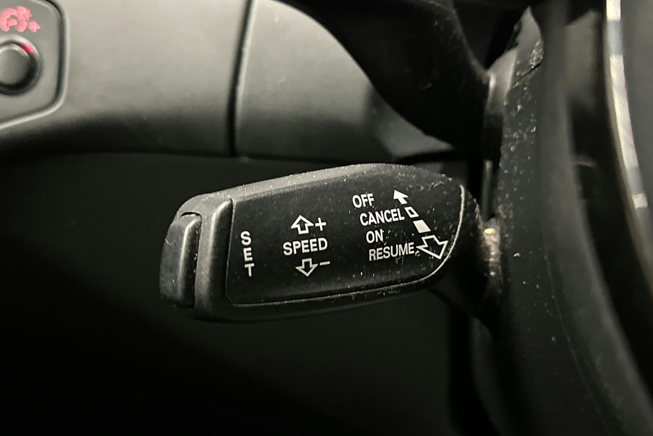 harmaa Audi A4 2013 kuva 18.