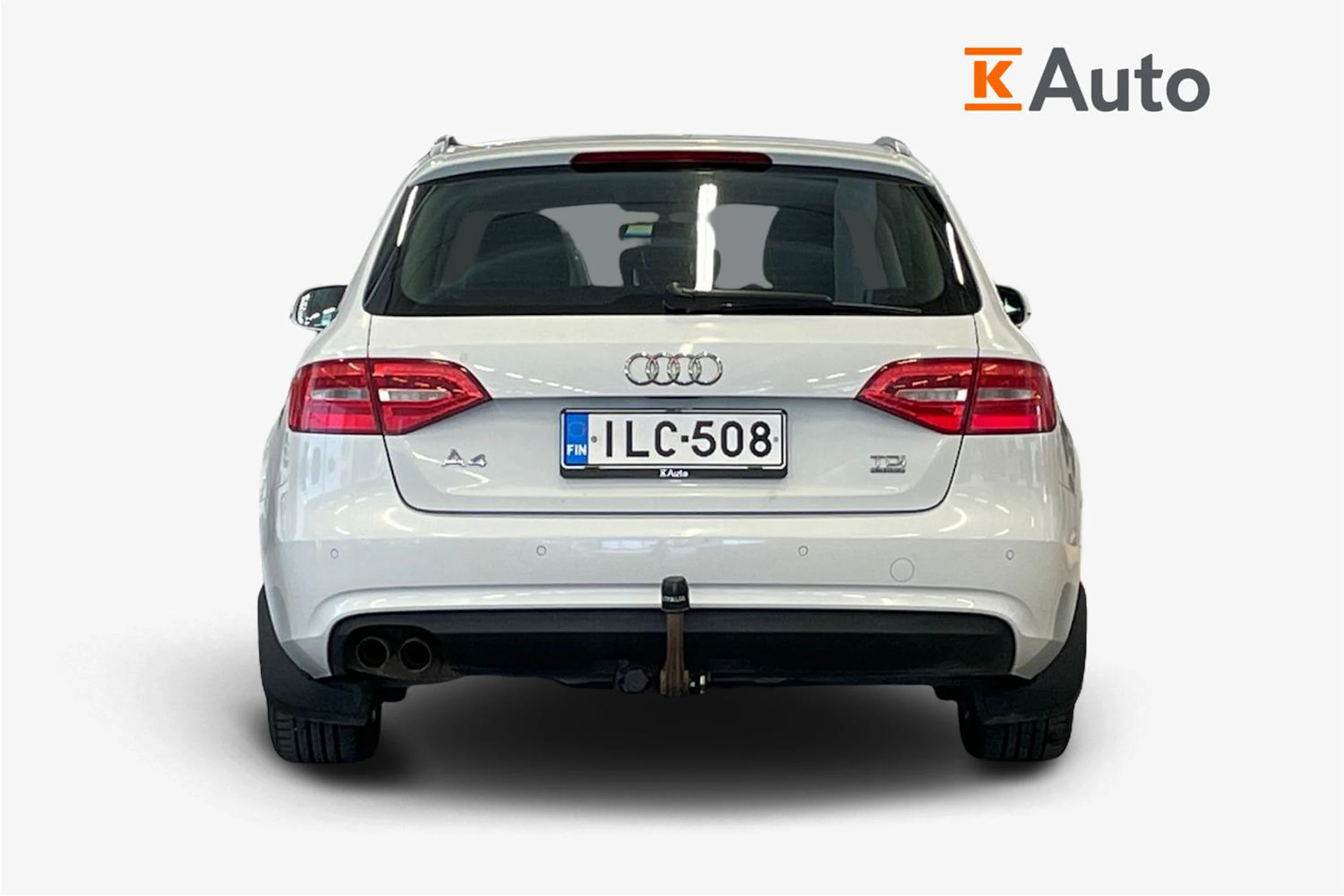 Valkoinen Audi A4 2013 kuva 3.