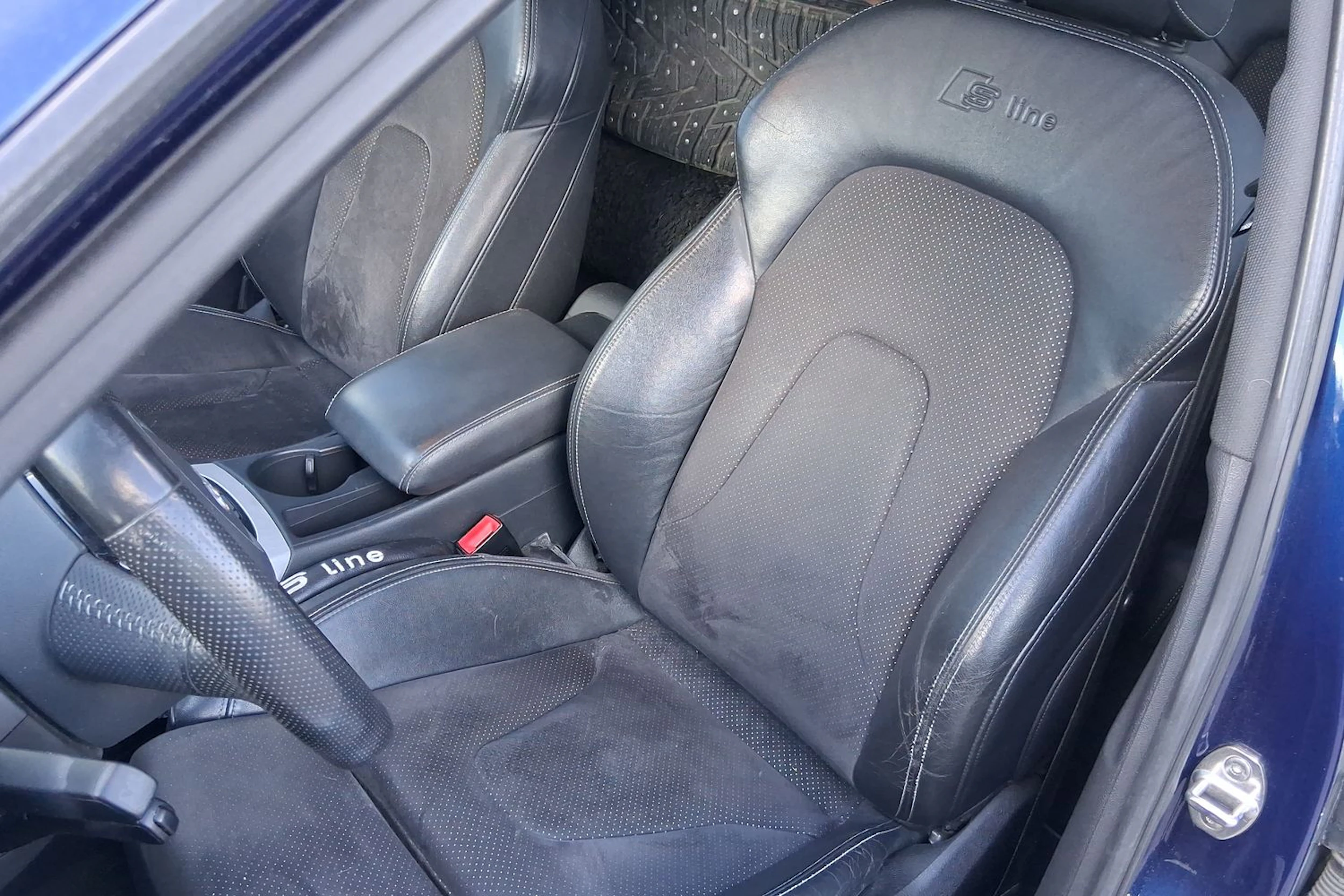 met. sininen Audi A4 2013 kuva 5.