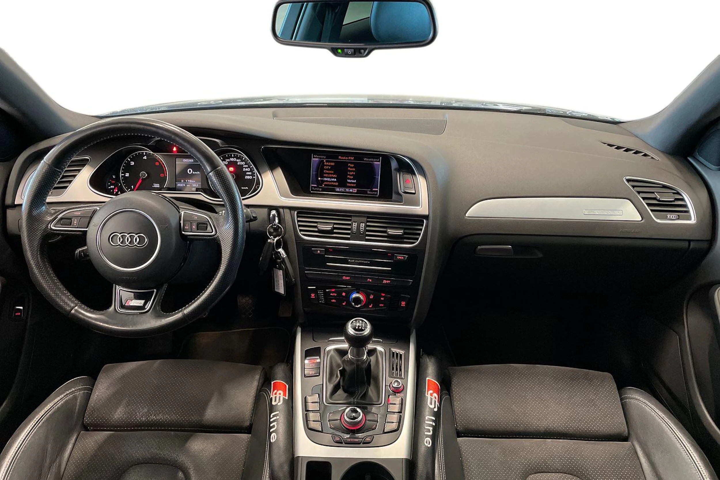 met. sininen Audi A4 2013 kuva 9.