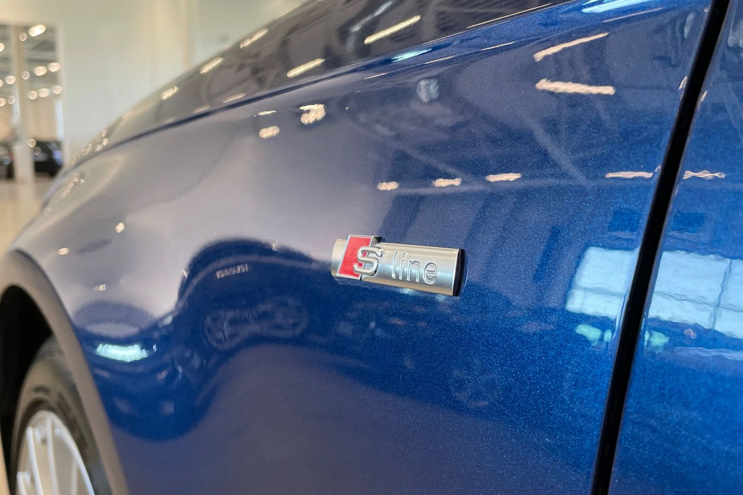 met. sininen Audi A4 2013 kuva 34.