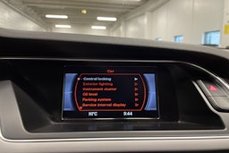 Harmaa Audi A4 2013 kuva 17.