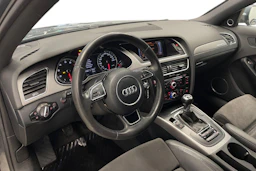 Harmaa Audi A4 2013 kuva 6.