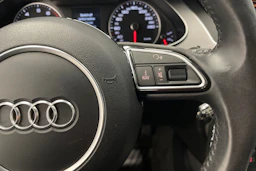 Harmaa Audi A4 2013 kuva 12.