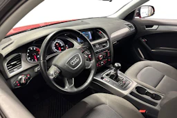 punainen Audi A4 2013 kuva 3.