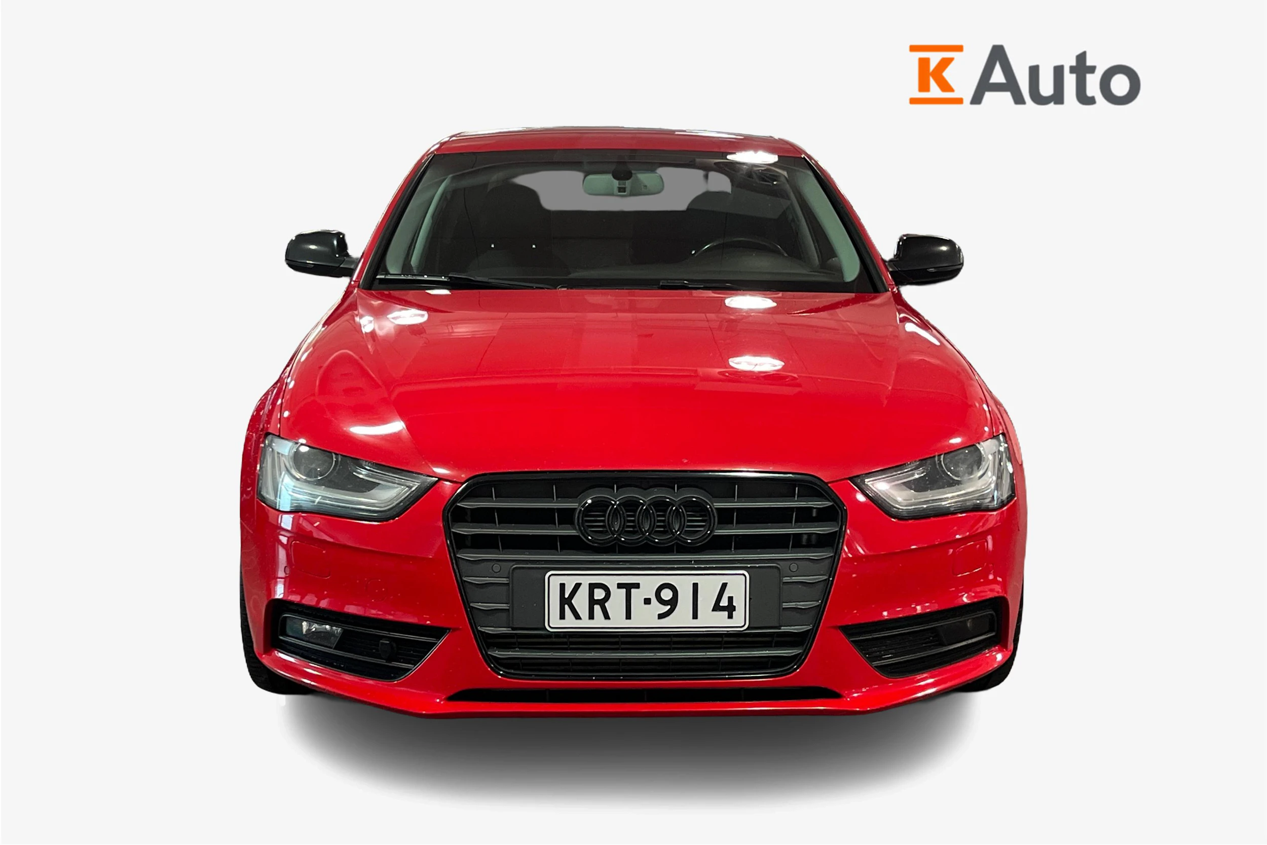 punainen Audi A4 2013 kuva 5.